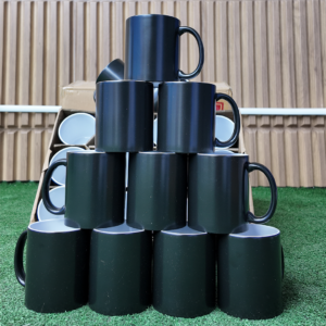 TAZA MAGICA NEGRA